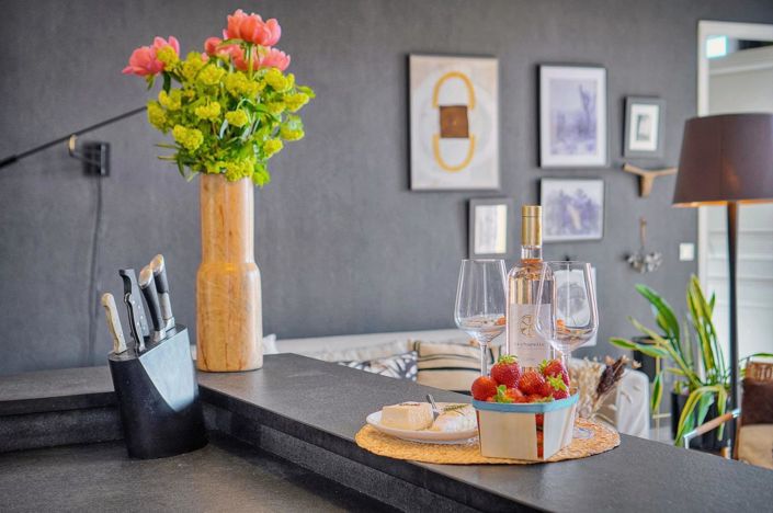 Image No.8-2 Bed Apartment for sale