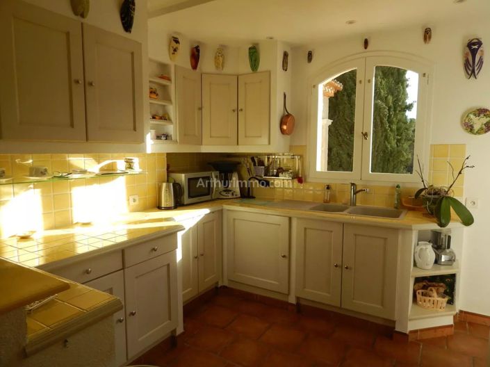 Image No.14-4 Bed House for sale