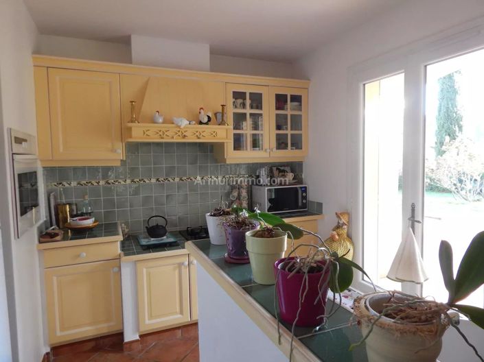 Image No.25-4 Bed House for sale