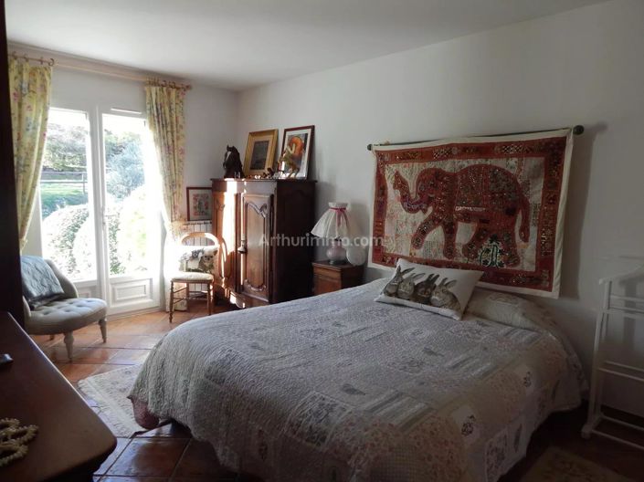 Image No.27-4 Bed House for sale