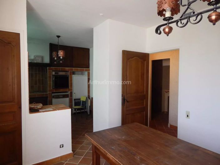 Image No.17-4 Bed House for sale