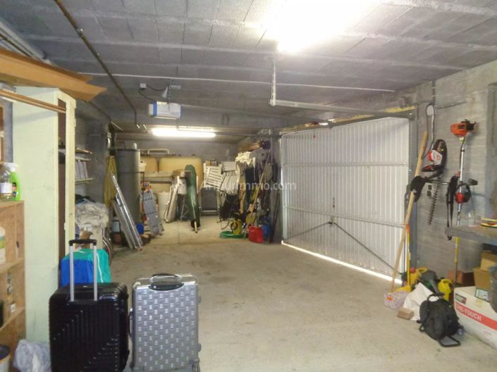 Image No.16-7 Bed House for sale