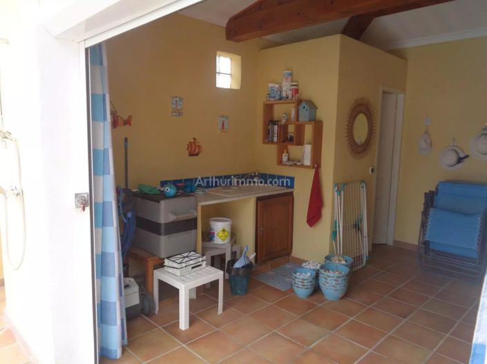 Image No.32-5 Bed House for sale