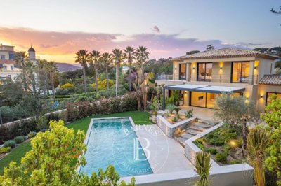 5 Bed House for sale