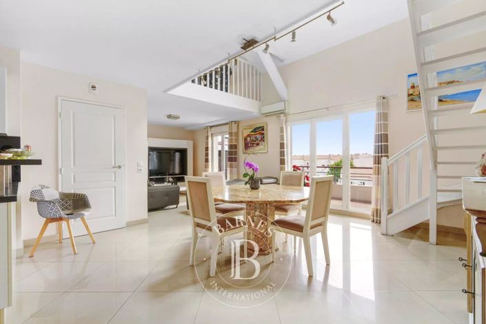 Image No.2-3 Bed Apartment for sale