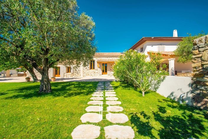 Image No.6-6 Bed House for sale