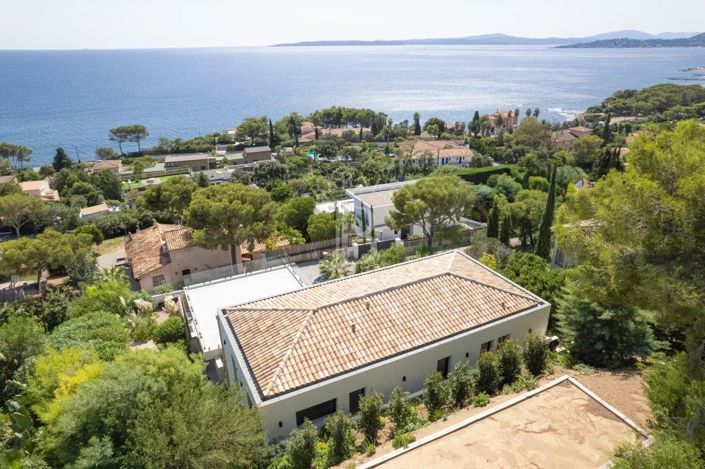 Image No.3-5 Bed House for sale