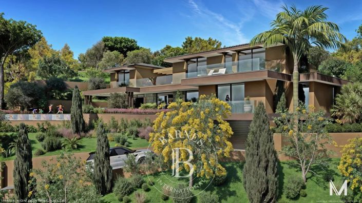 Image No.4-5 Bed House for sale