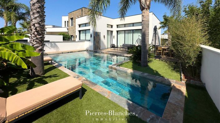 Image No.1-3 Bed House for sale