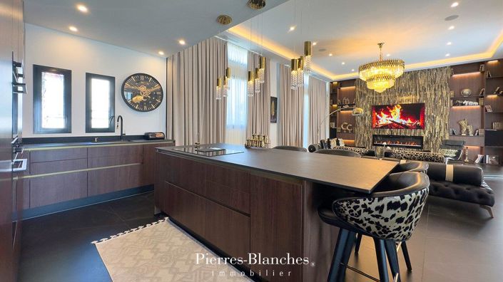 Image No.5-3 Bed House for sale