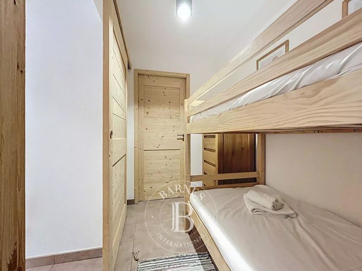 Image No.17-2 Bed Apartment for sale