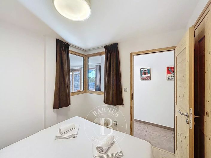 Image No.18-2 Bed Apartment for sale