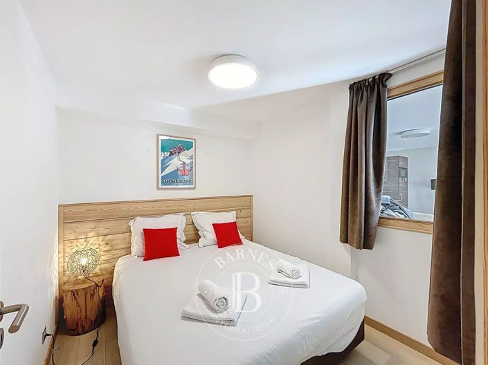 Image No.19-2 Bed Apartment for sale