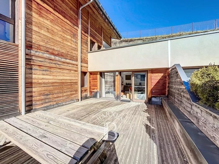 Image No.25-2 Bed Apartment for sale