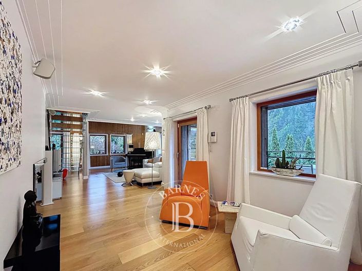 Image No.4-4 Bed House for sale