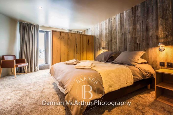 Image No.23-6 Bed Apartment for sale