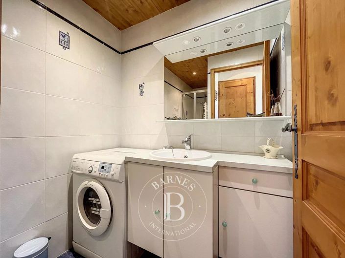 Image No.11-2 Bed Apartment for sale