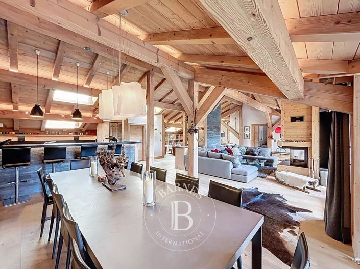 Image No.1-5 Bed Apartment for sale