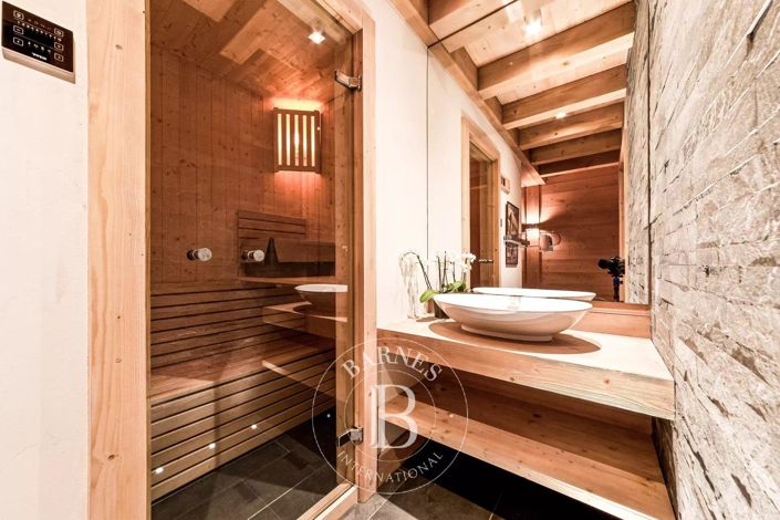 Image No.22-5 Bed Apartment for sale