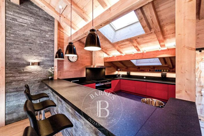 Image No.8-5 Bed Apartment for sale