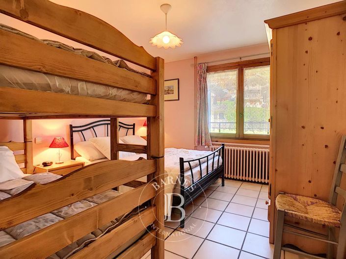 Image No.13-3 Bed Apartment for sale