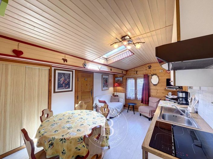 Image No.7-2 Bed Apartment for sale