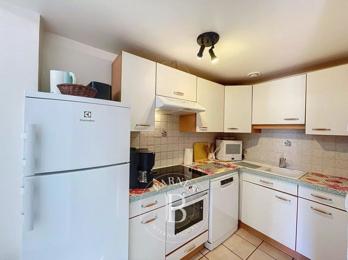 Image No.6-3 Bed Apartment for sale