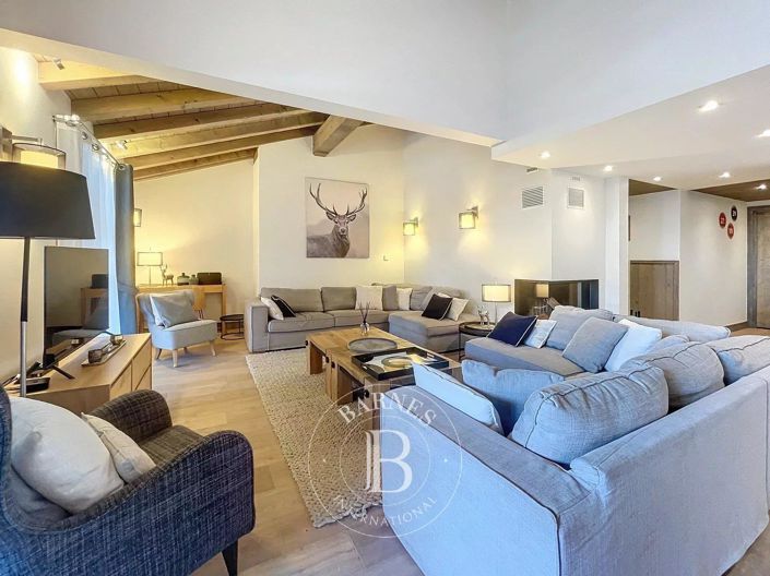 Image No.11-5 Bed Apartment for sale