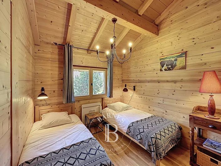 Image No.17-5 Bed House for sale