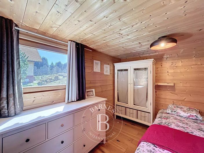 Image No.25-5 Bed House for sale