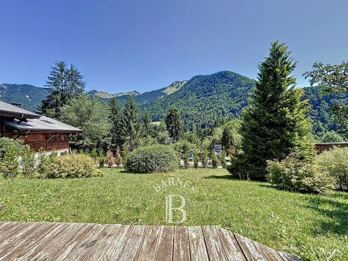 Image No.3-5 Bed House for sale