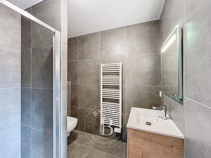 Image No.15-4 Bed Apartment for sale