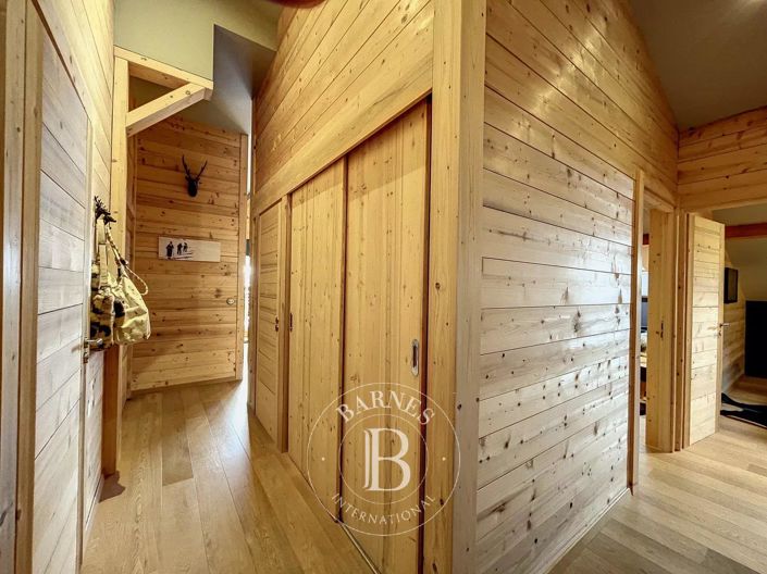 Image No.14-3 Bed Apartment for sale