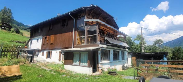 Image No.17-11 Bed House for sale