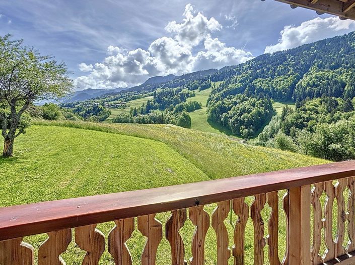 Image No.15-3 Bed House for sale