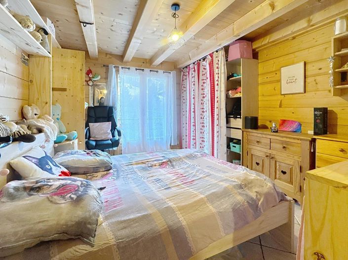 Image No.6-3 Bed House for sale