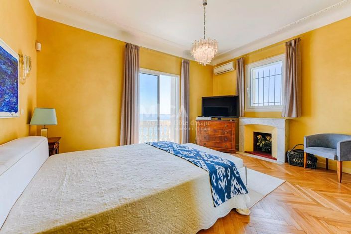 Image No.11-6 Bed House for sale