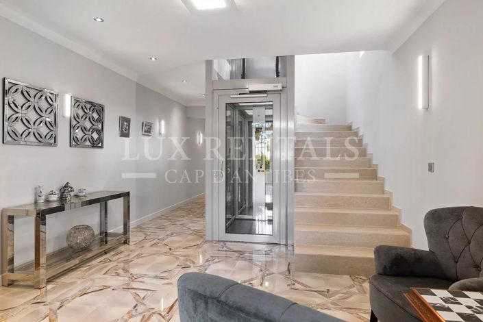 Image No.9-House for sale