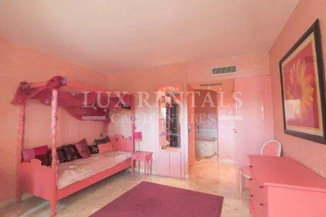 Image No.22-5 Bed House for sale