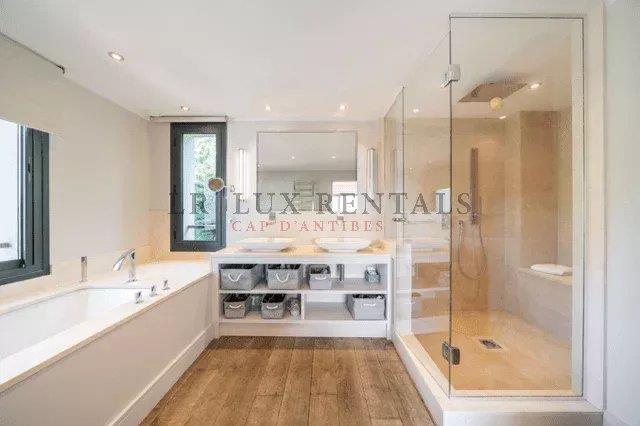 Image No.12-House for sale