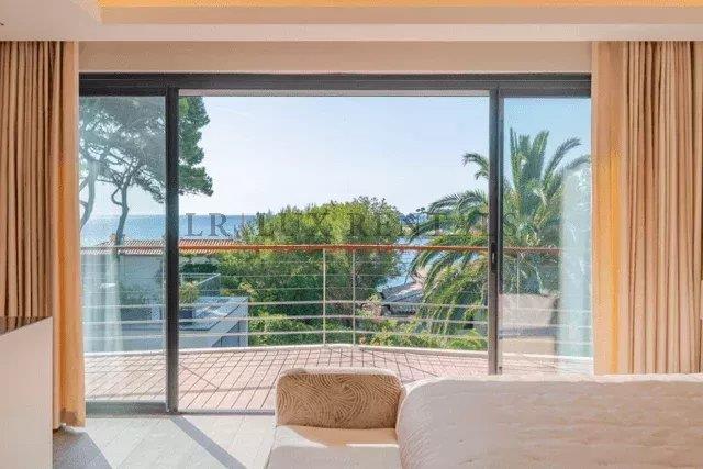 Image No.14-House for sale