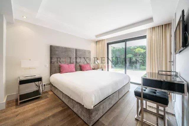 Image No.5-House for sale