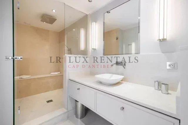 Image No.6-House for sale