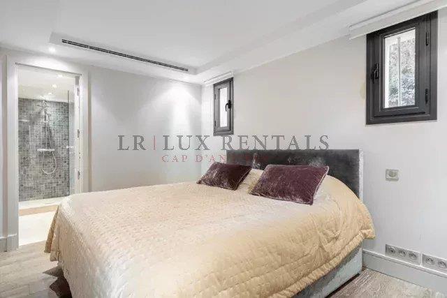 Image No.9-House for sale