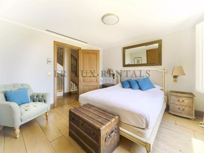 Image No.17-4 Bed House for sale