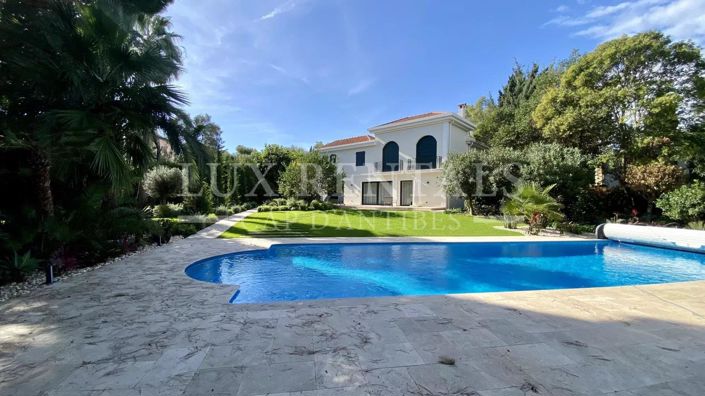 Image No.2-5 Bed House for sale