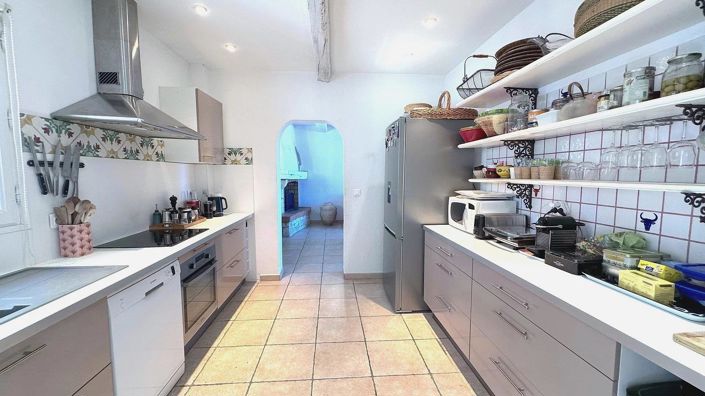 Image No.9-4 Bed House for sale