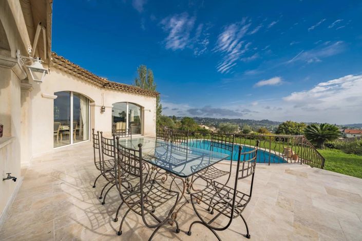 Image No.3-5 Bed House for sale