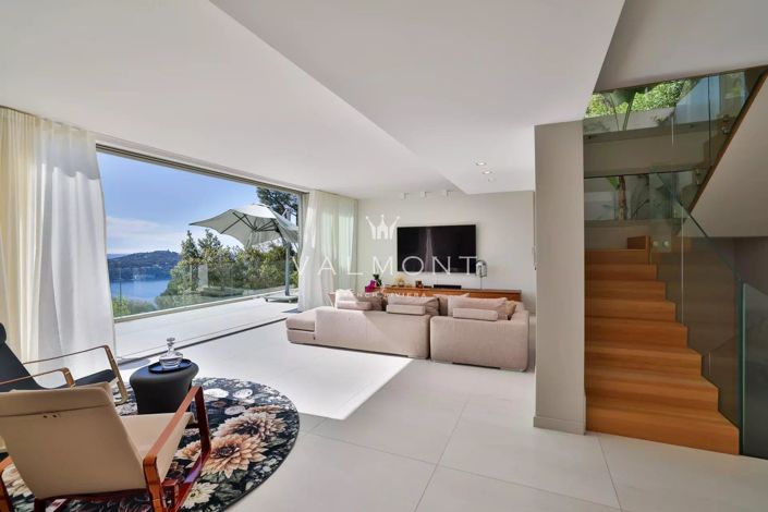 Image No.11-5 Bed House for sale