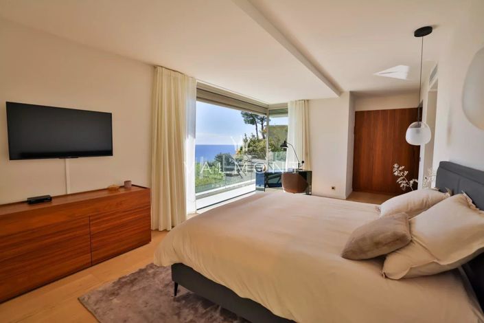 Image No.15-5 Bed House for sale